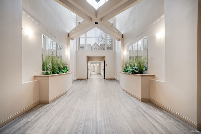 32085 George Ferguson Way #416, Abbotsford, British Columbia