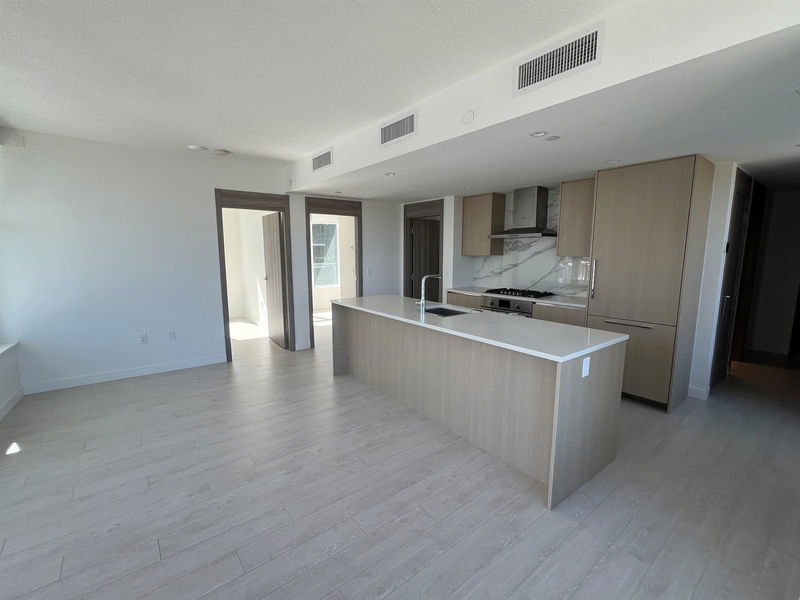 8671 Hazelbridge Way #581, Richmond, British Columbia