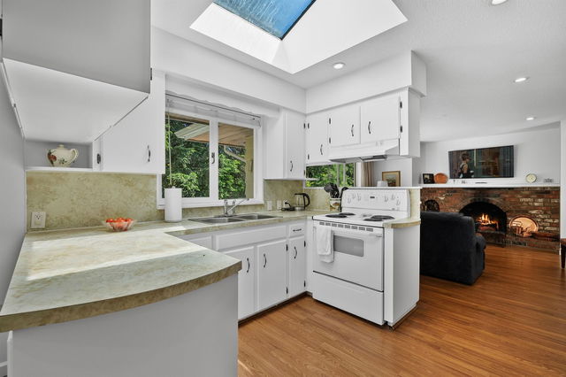 5749 Cranley Drive