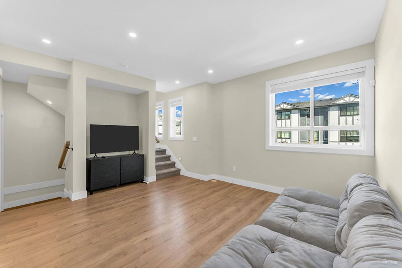 Image of home for listing MLS® R2993384