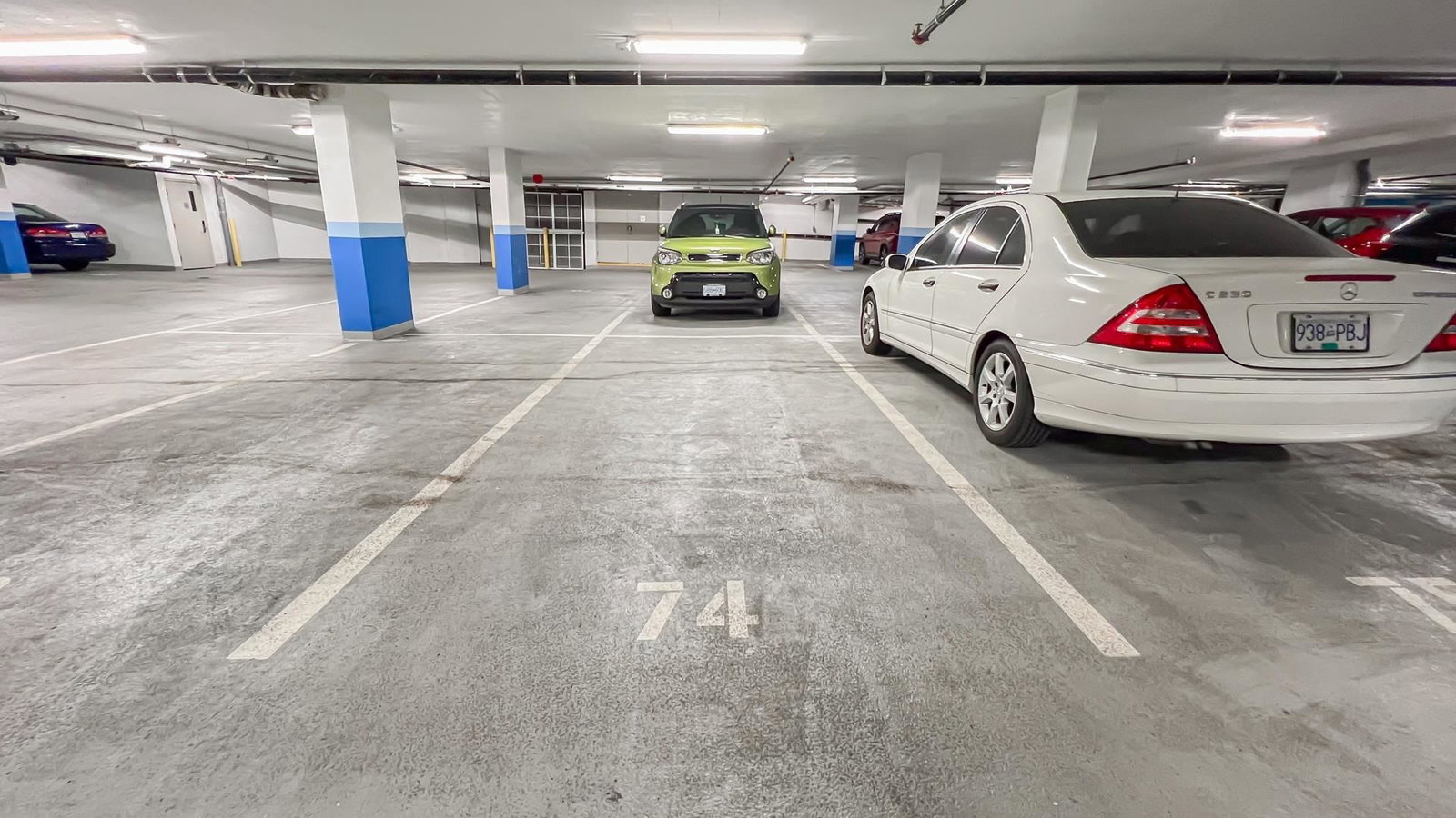 Listing Image 11