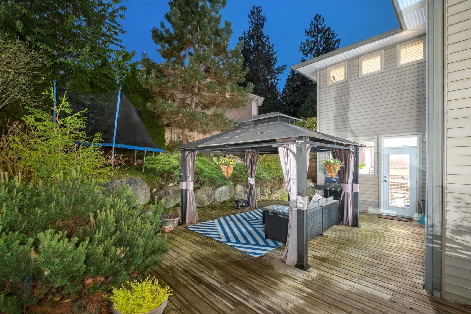 Listing Image 15