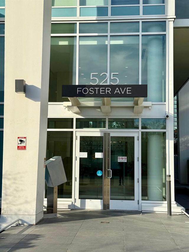 801 - 525 Foster Avenue