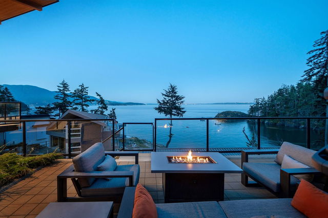 238 Shore Lane