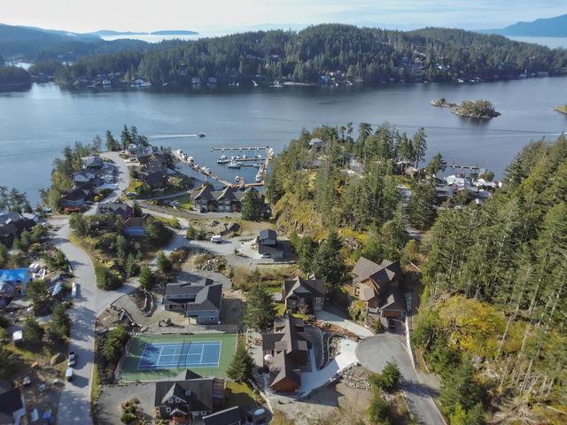 40 - 4622 Sinclair Bay Road