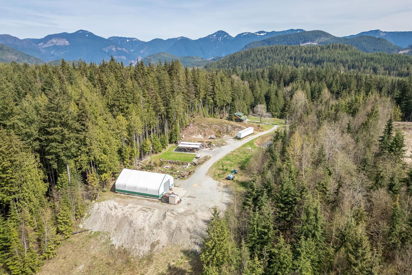 Listing Image 12