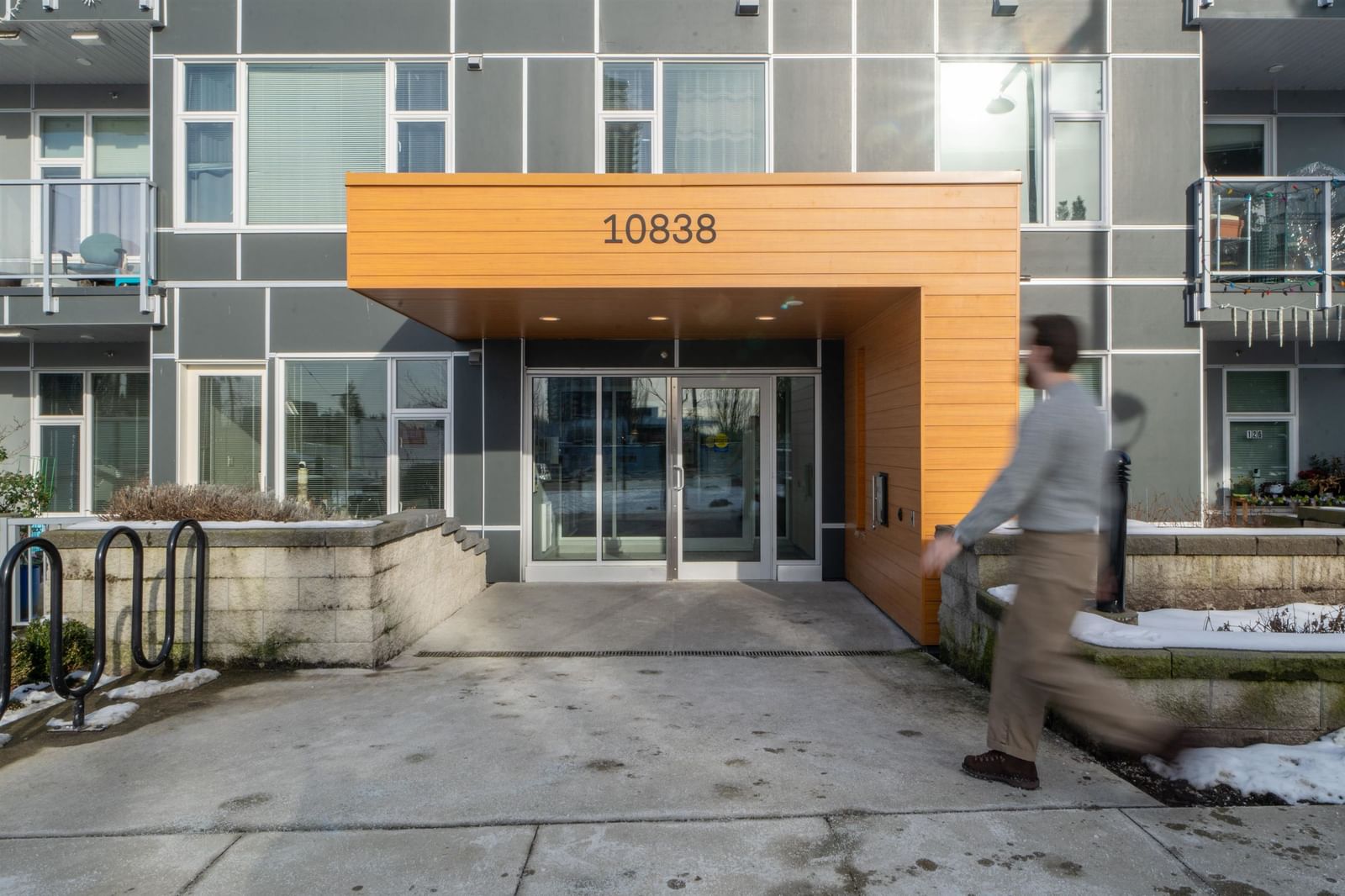 Listing Image 17