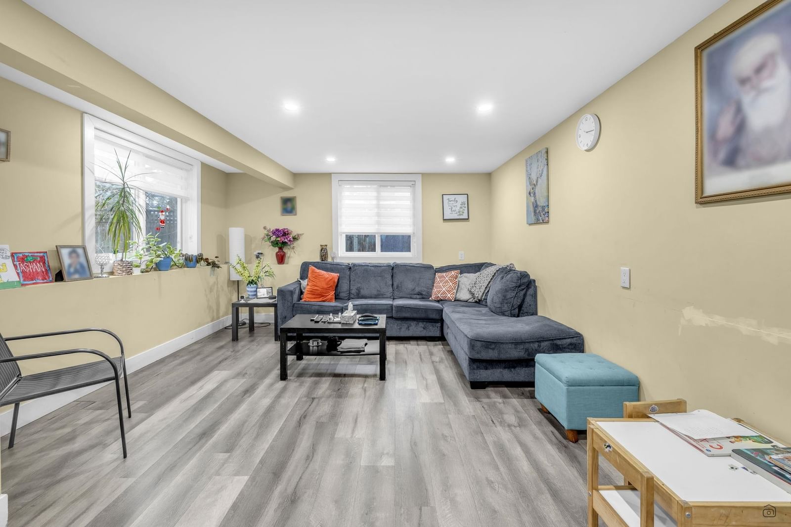 Listing Image 20