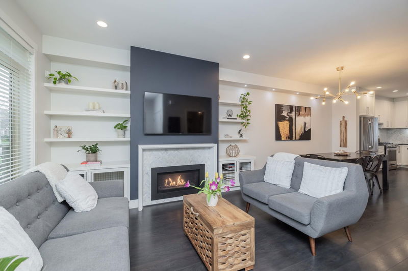 16454 25 Avenue, Surrey, British Columbia