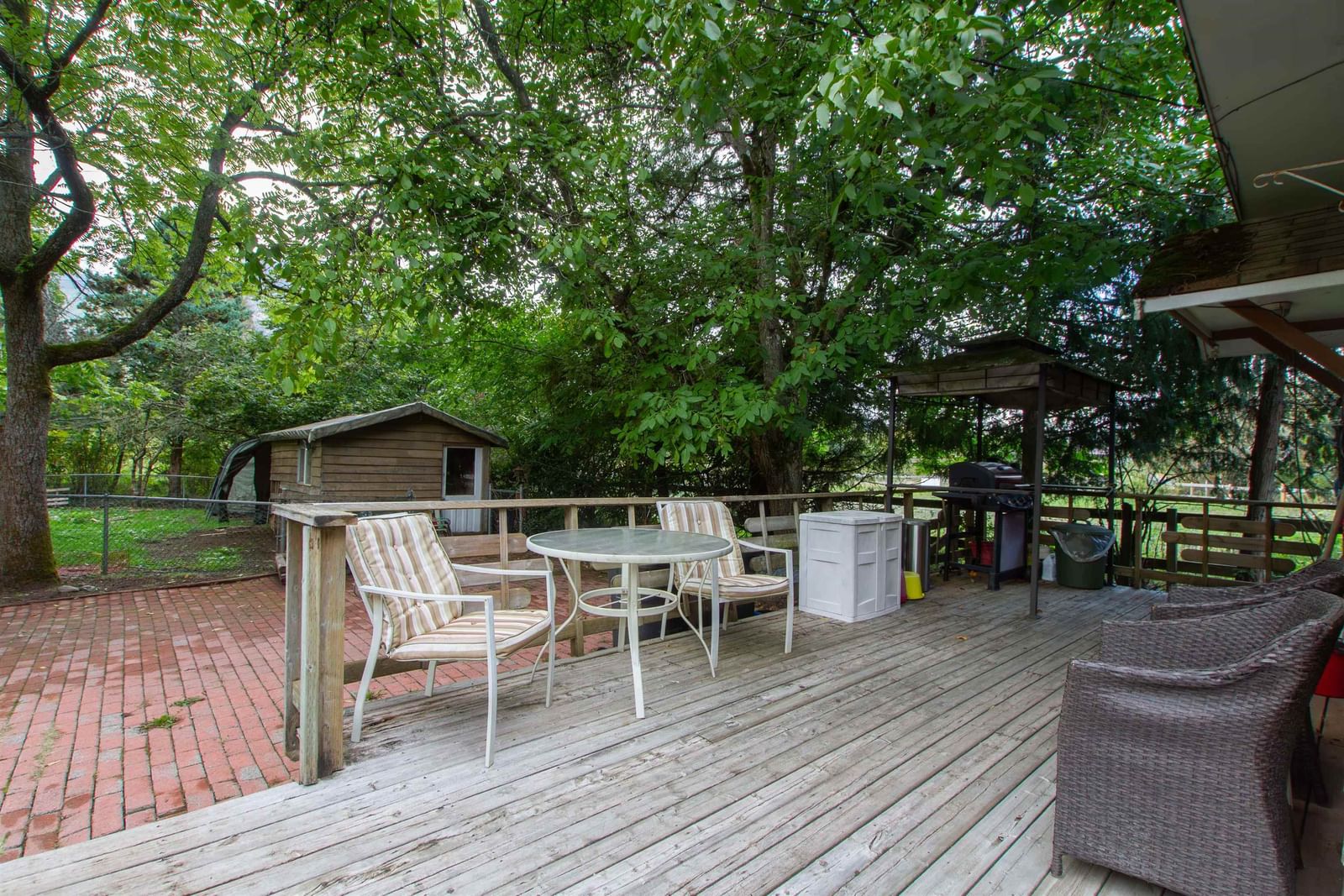 Listing Image 12
