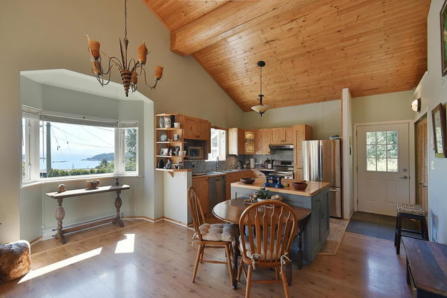 6508 Lynnwood Court