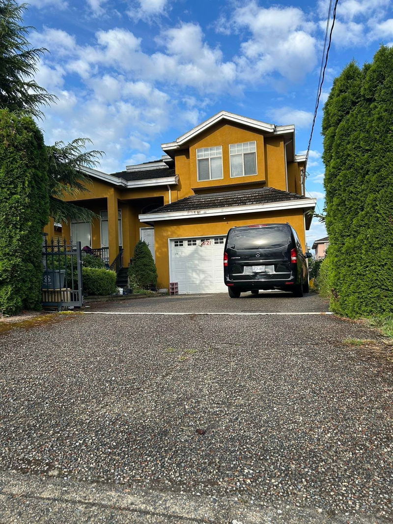 6521 Waltham Avenue, Burnaby, British Columbia