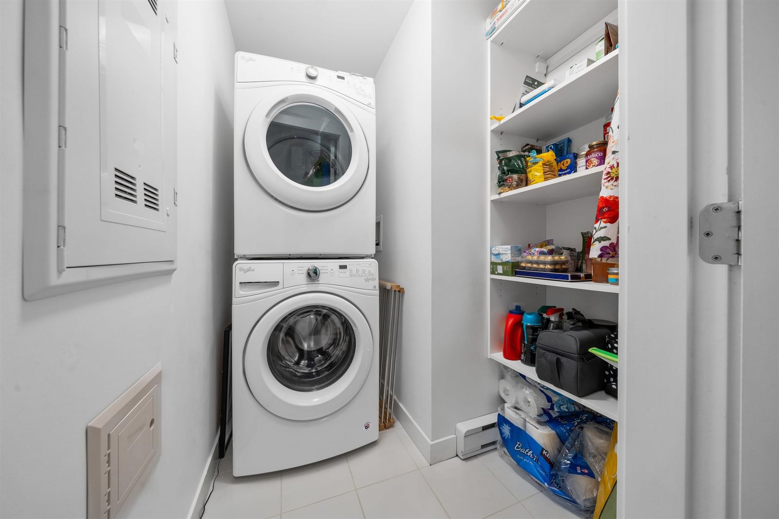 Listing Image 17