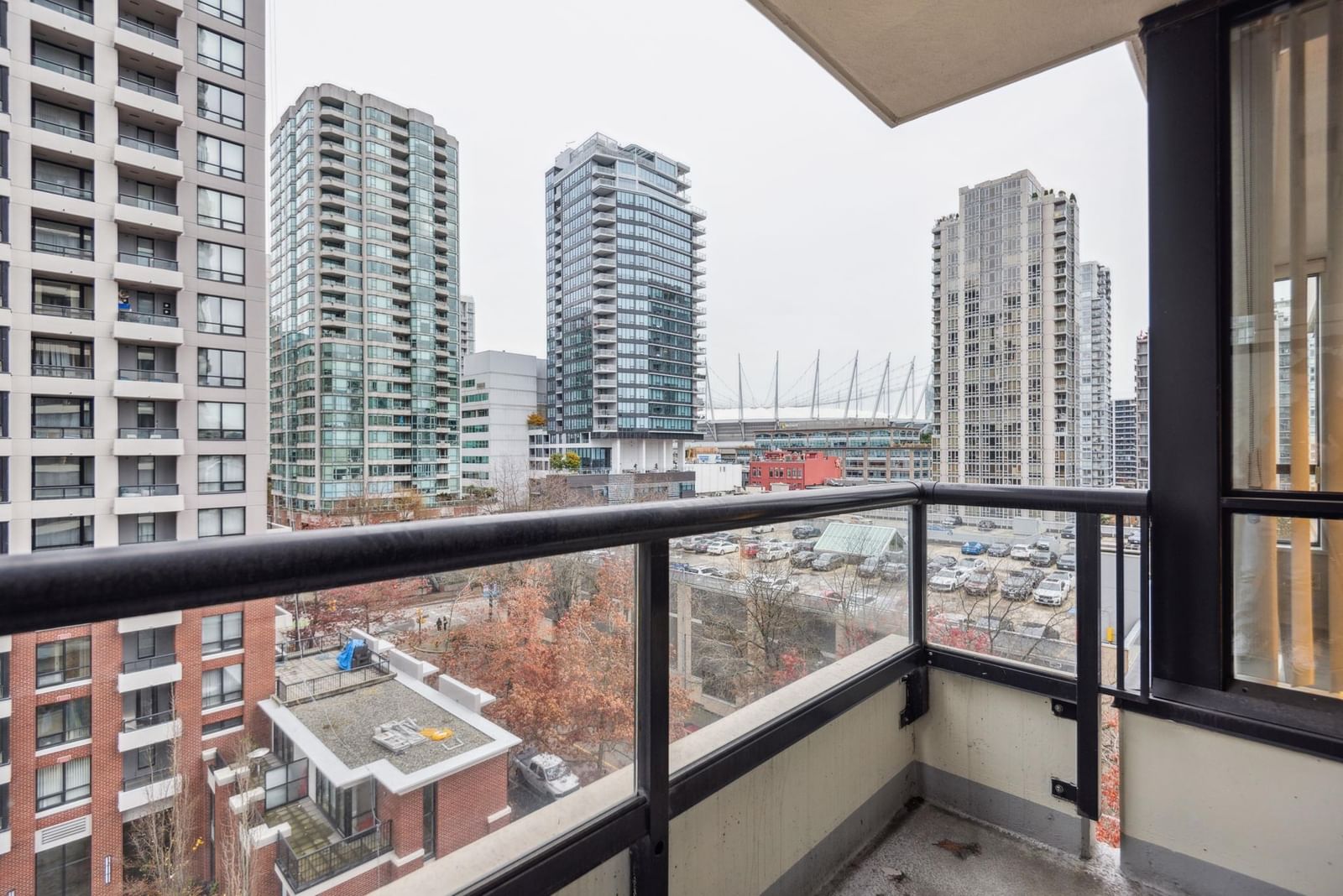 Listing Image 15