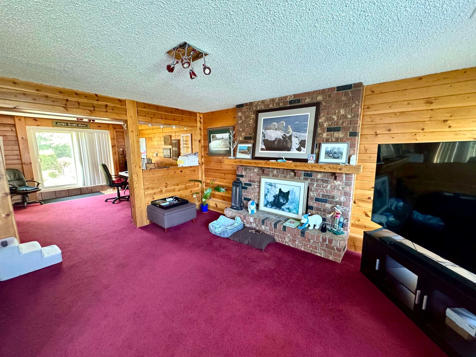 Listing Image 19