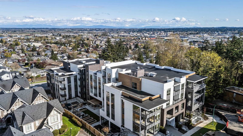 19577 65b Avenue #503, Surrey, British Columbia