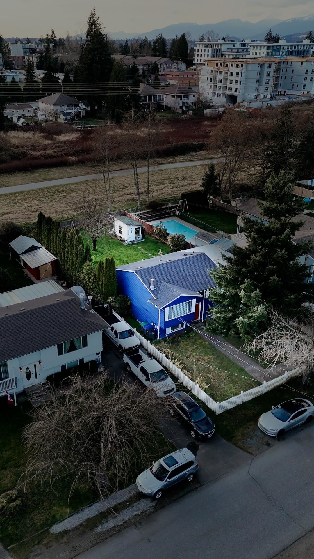 Listing Image 15