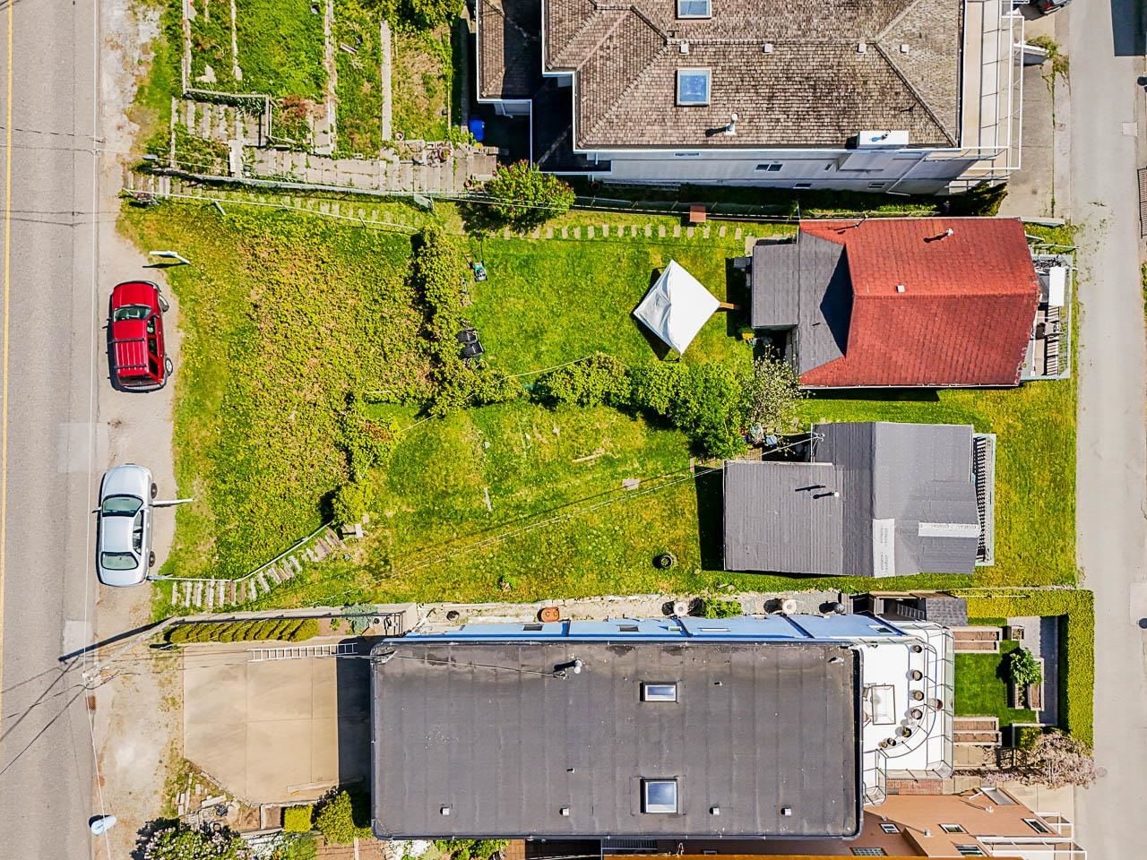 Listing Image 13