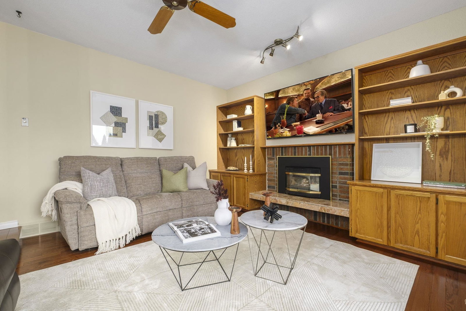 Listing Image 20