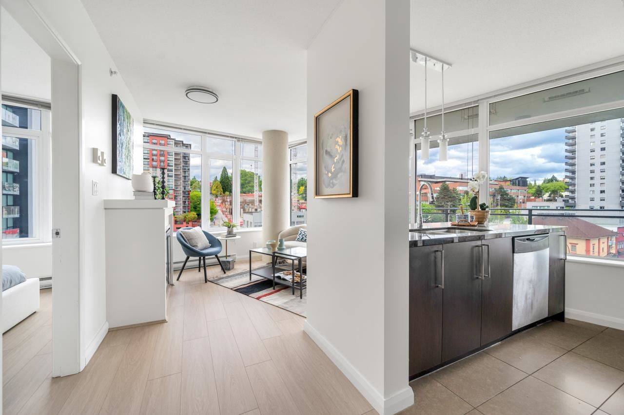 Listing Image 15