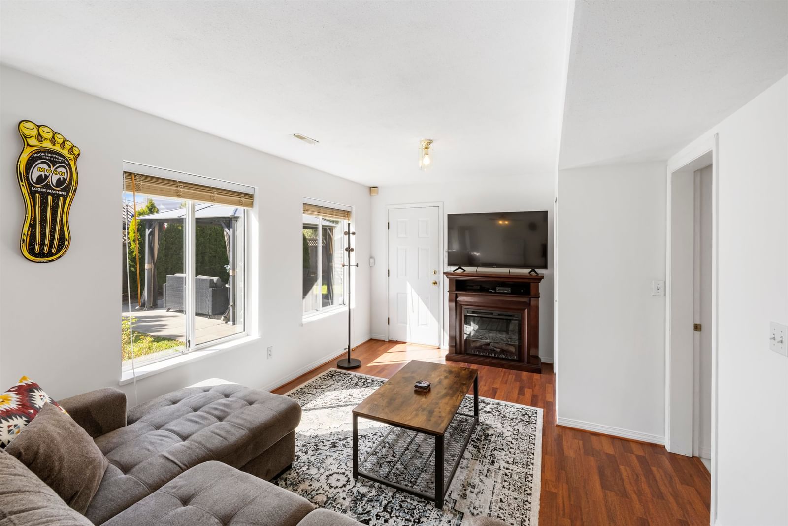 Listing Image 21