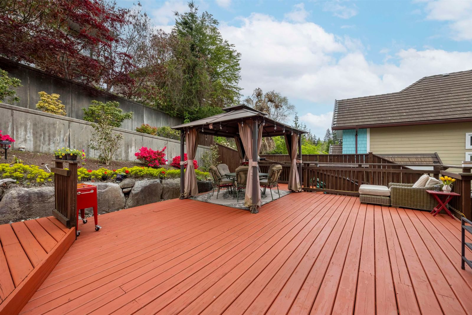 Listing Image 14