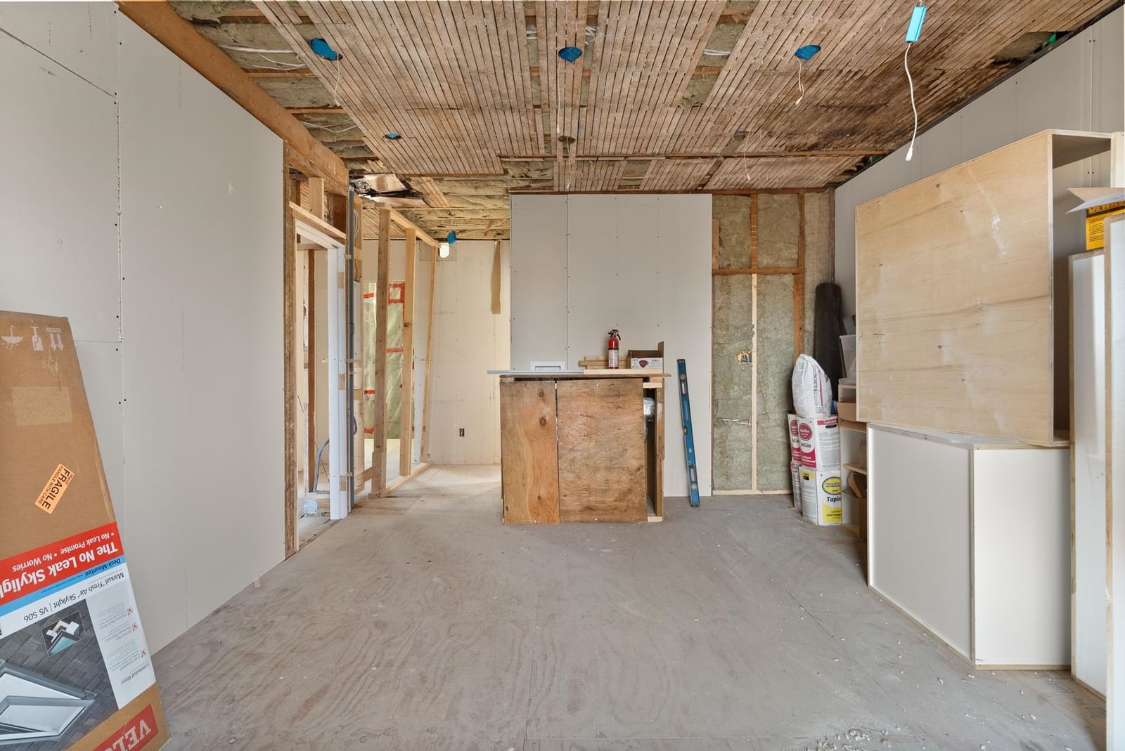 Listing Image 19