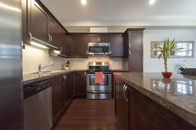 14462 61a Avenue #5, Surrey, British Columbia