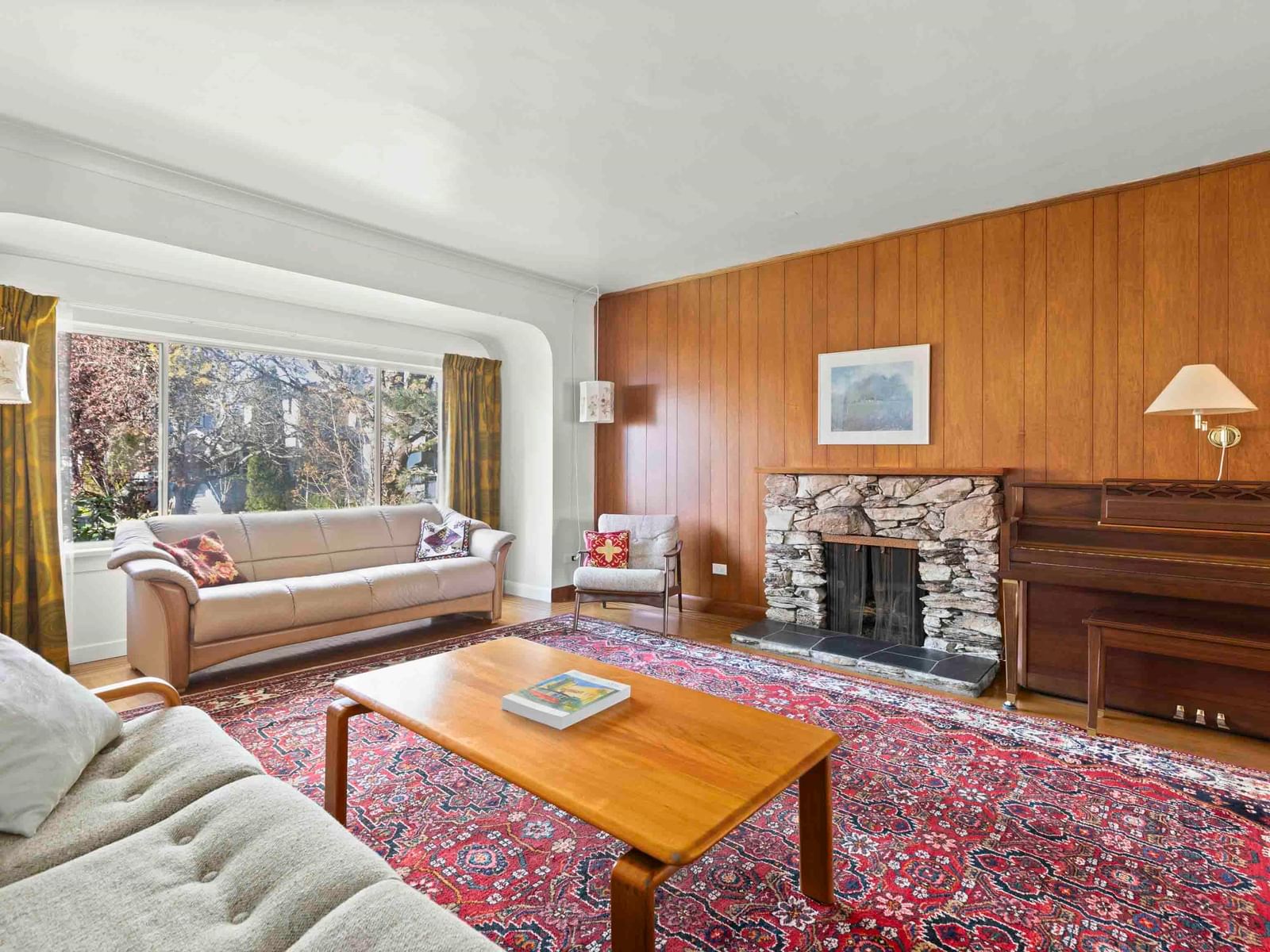 Listing Image 2