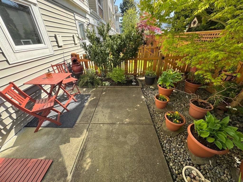 Listing Image 25