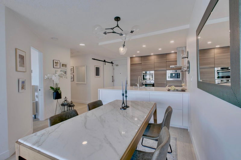 1065 Quayside Drive #1403, New Westminster, British Columbia