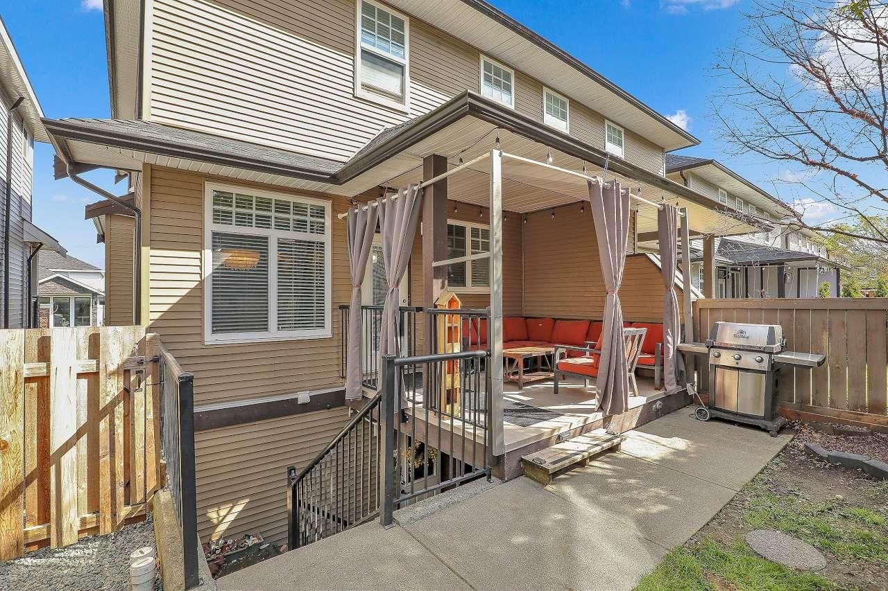 Listing Image 16