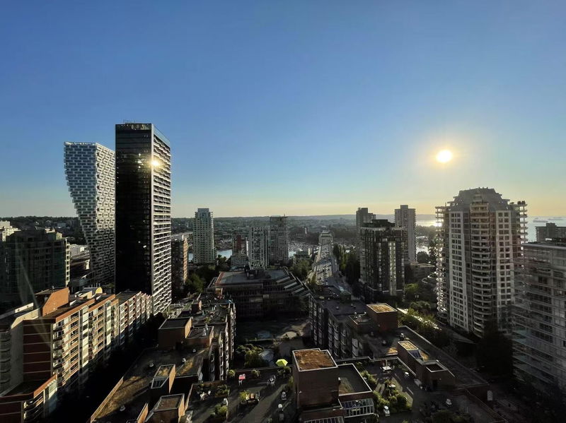 1289 Hornby Street #2201, Vancouver, British Columbia