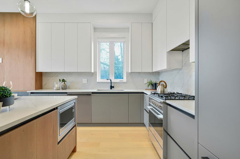Image of home for listing MLS® R2994023