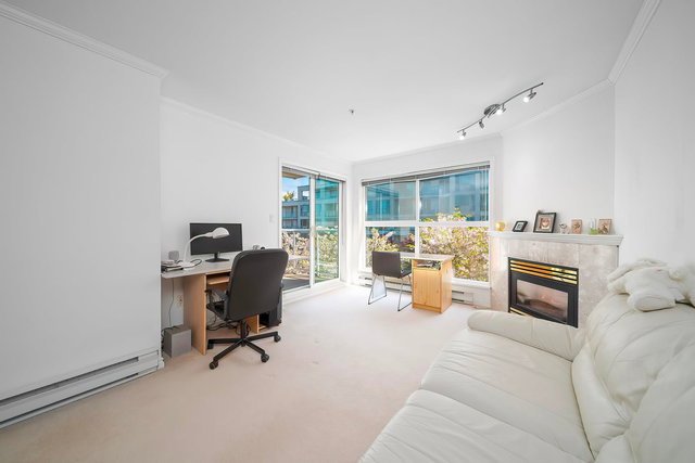 311 - 5880 Dover Crescent