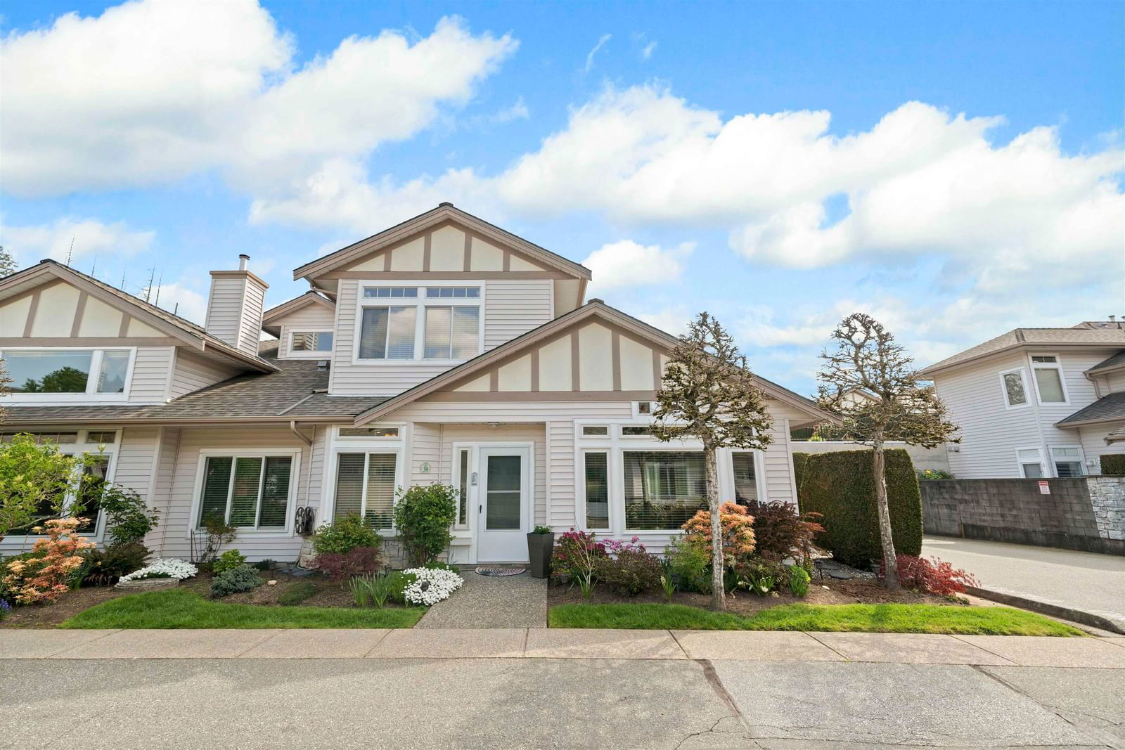 Image of home for listing MLS® R2994058