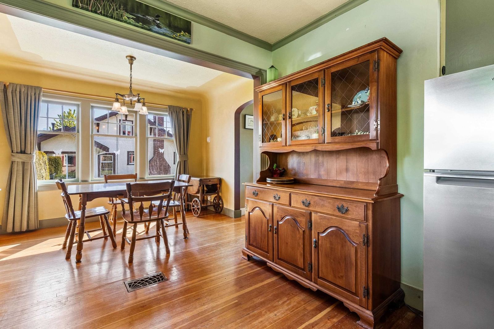 Listing Image 13