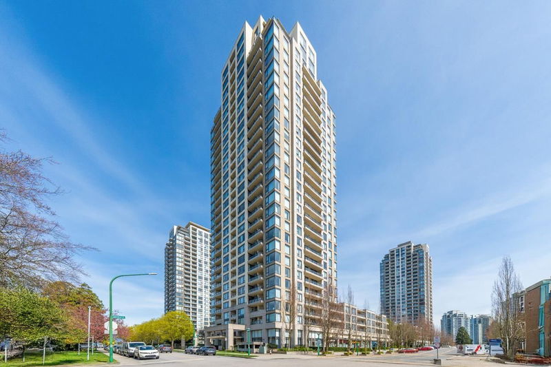 7088 Salisbury Avenue #802, Burnaby, British Columbia