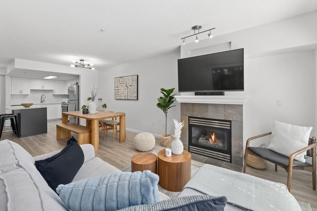 103 - 285 Newport Drive