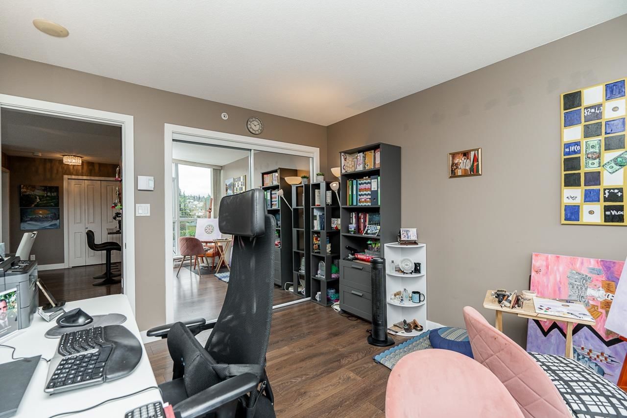Listing Image 23