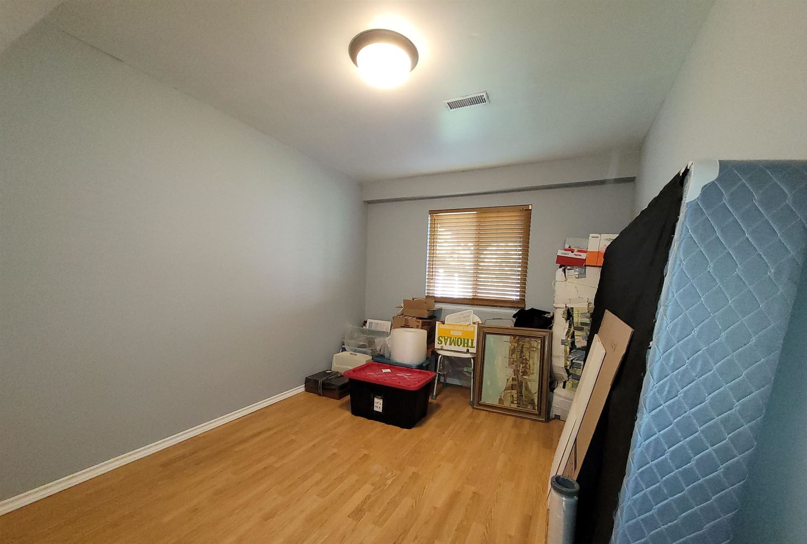Listing Image 30