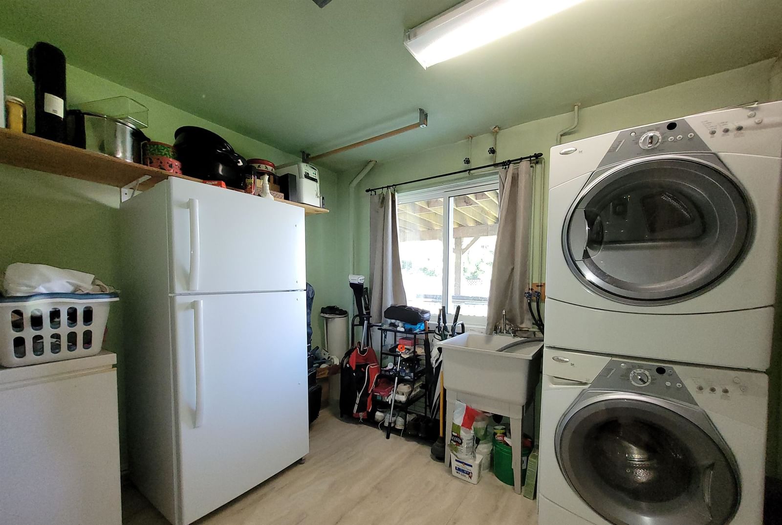 Listing Image 32