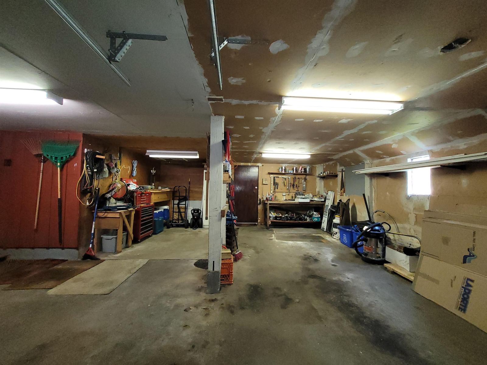 Listing Image 37