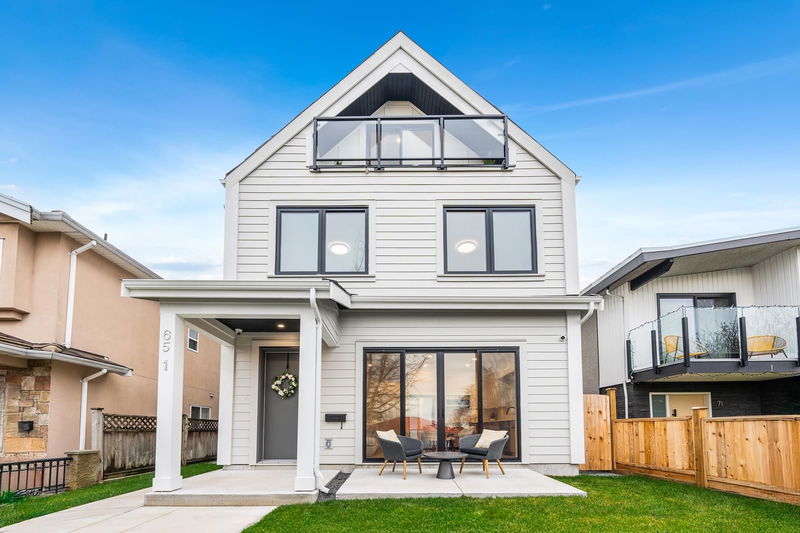 1 65 58th Avenue E, Vancouver, British Columbia