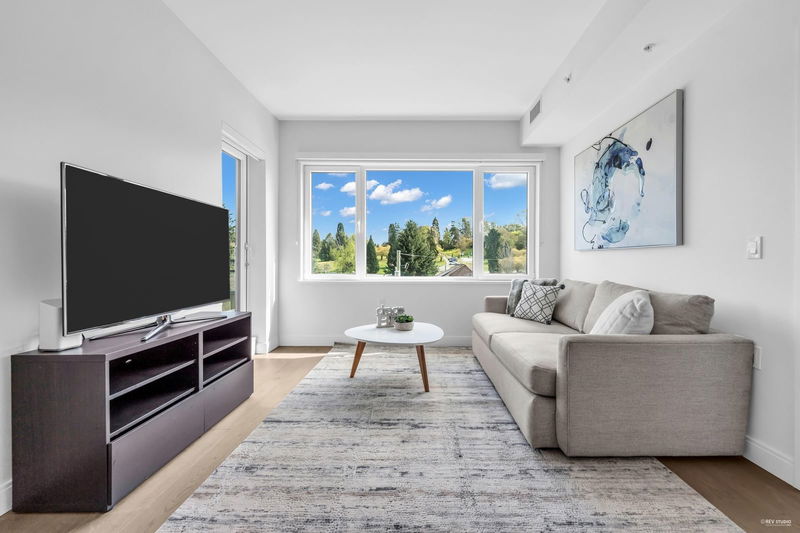 4932 Cambie Street #403, Vancouver, British Columbia