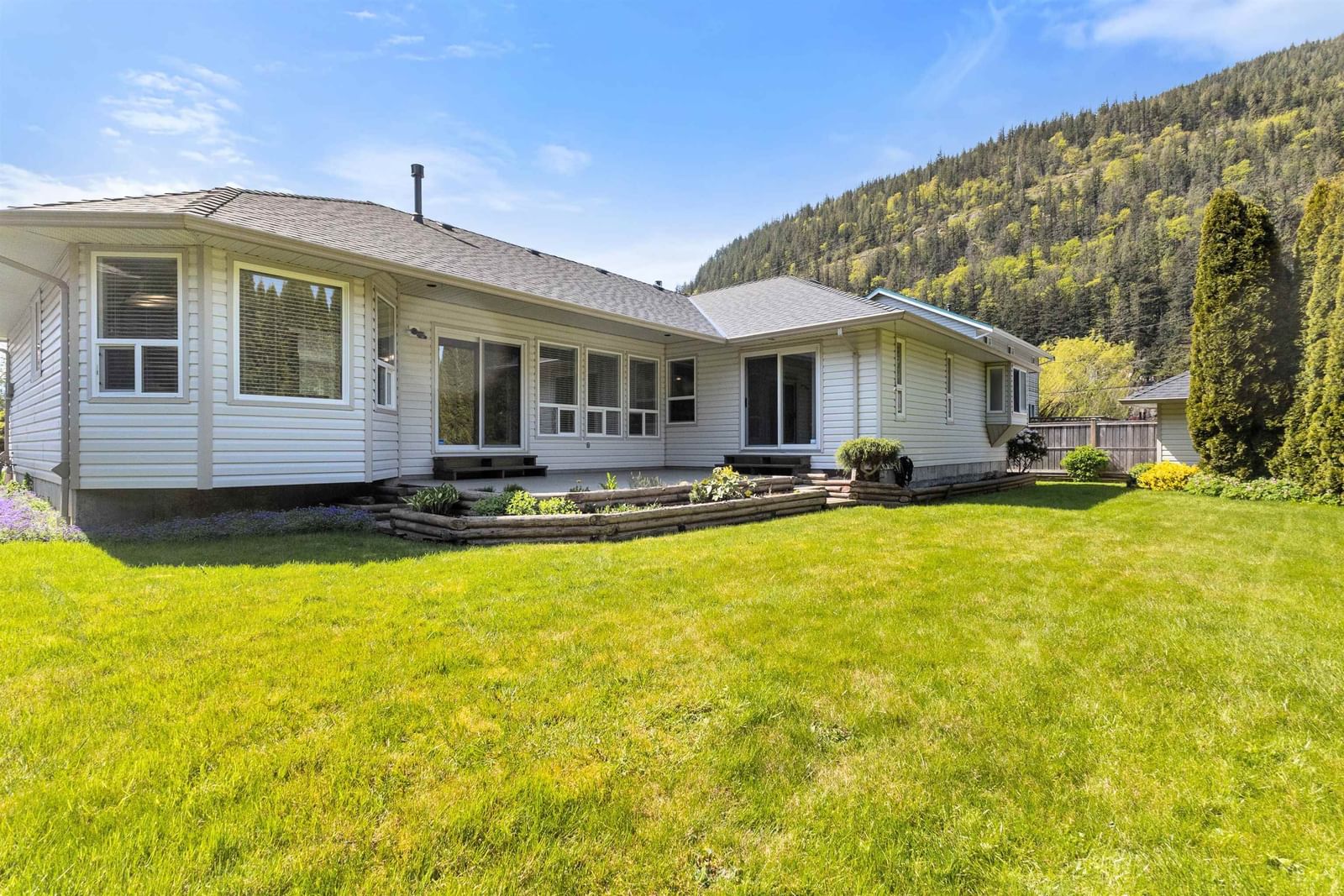 Listing Image 24