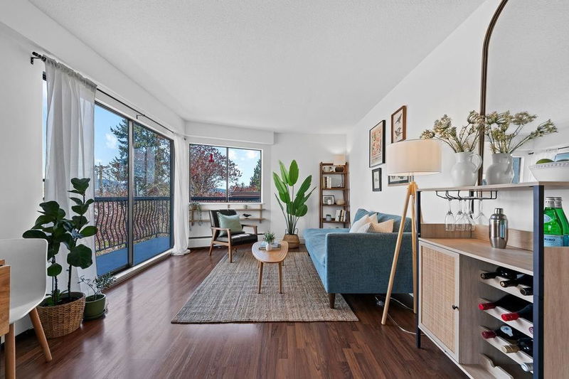 2330 Maple Street #305, Vancouver, British Columbia
