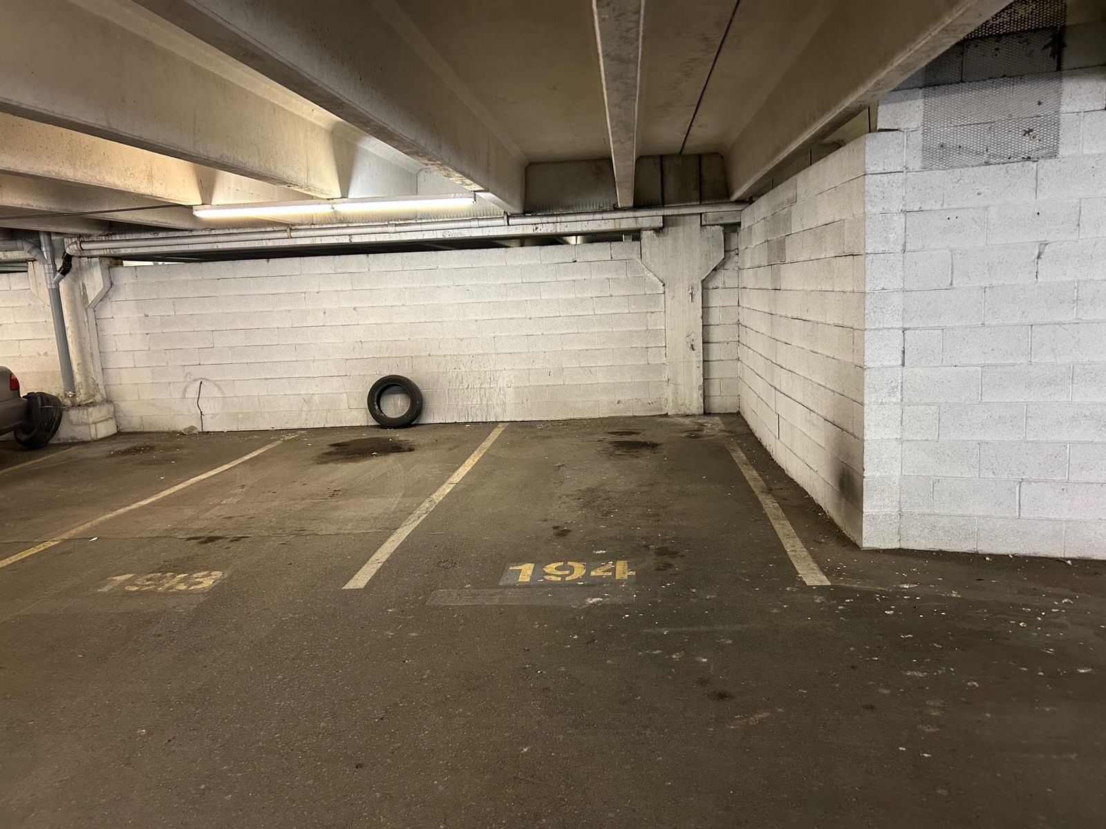 Listing Image 16