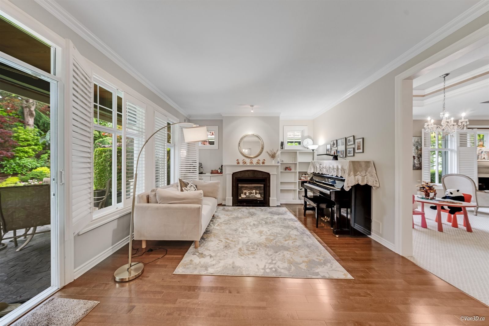 Listing Image 19