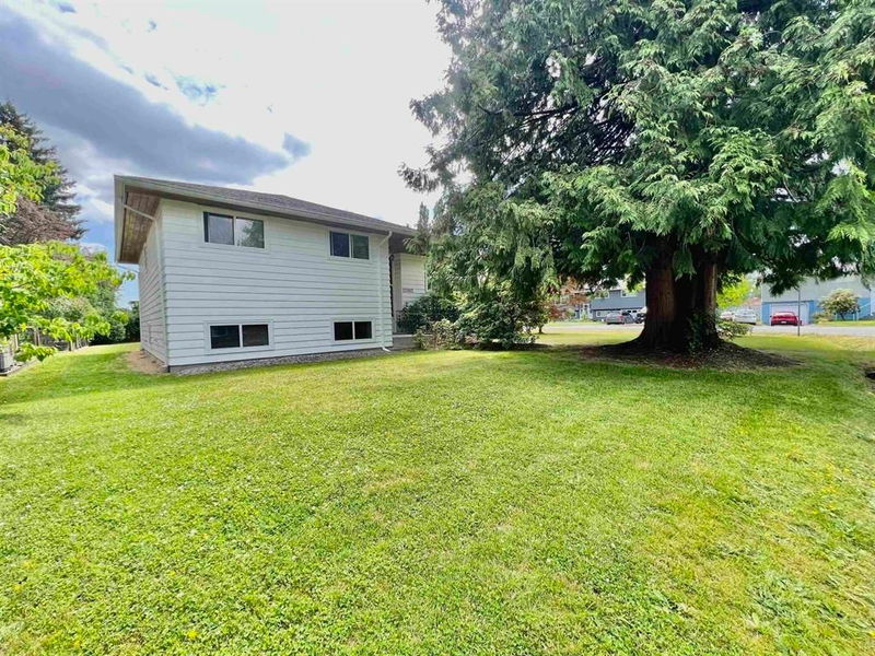 22062 123 Avenue, Maple Ridge, British Columbia